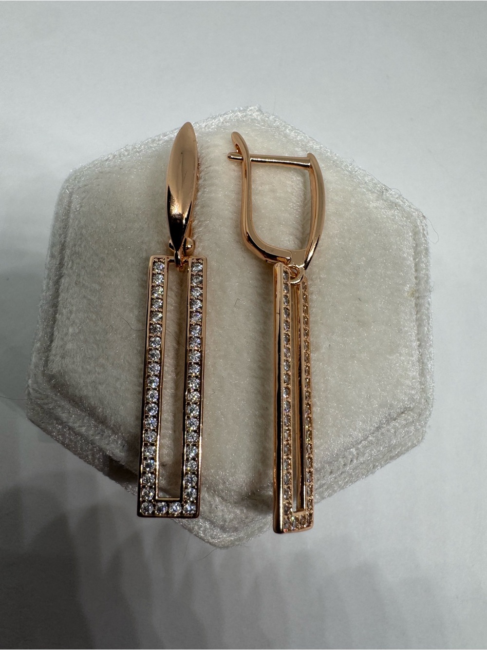 Vintage 14K 585 Rolled Rose Gold Cubic Zirconia Earrings